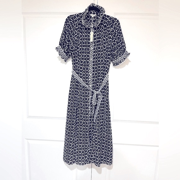 🌼 MAX STUDIO London - Maxi Dress Open/Button Down Scallop Sleeves and Collar - Picture 1 of 8